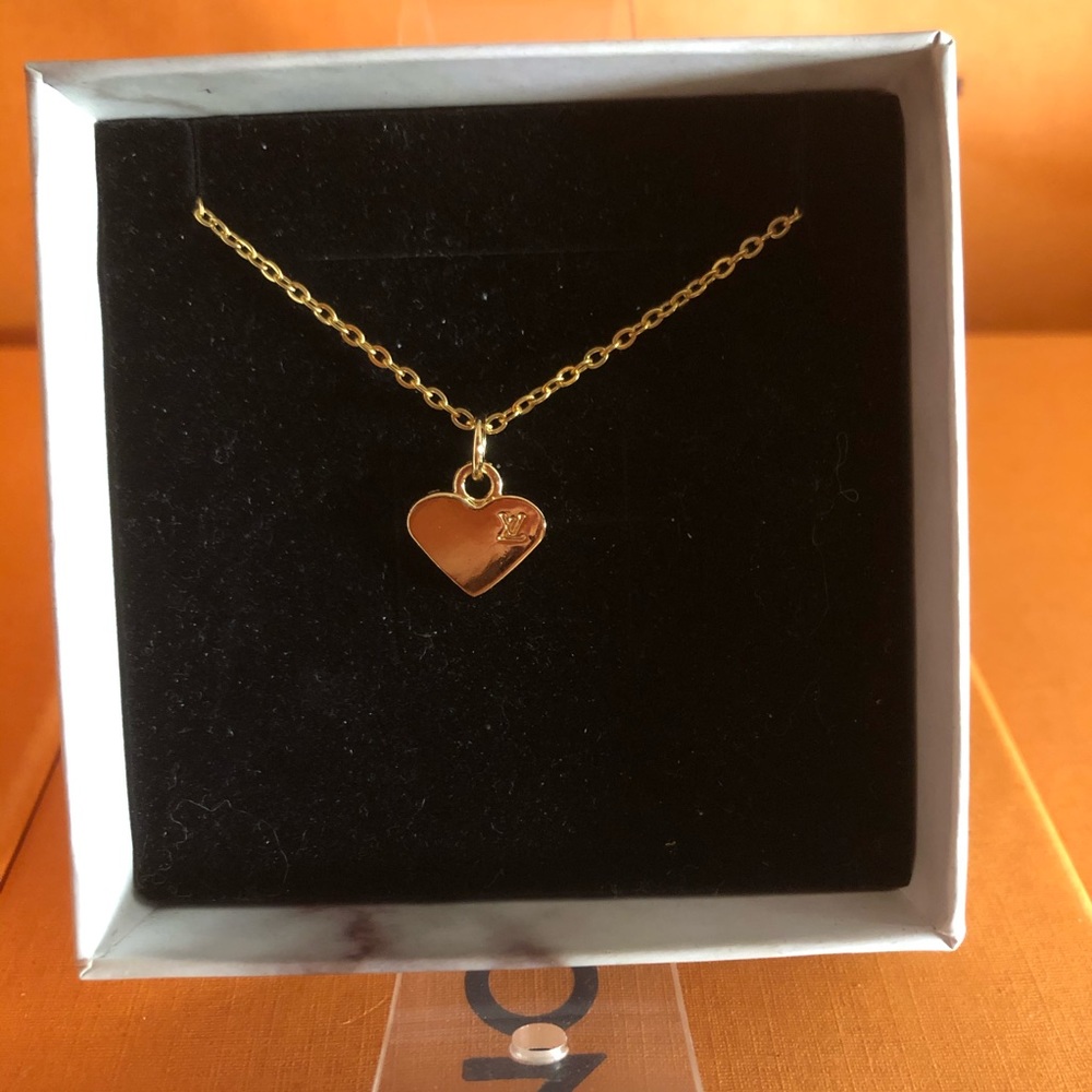 Louis Vuitton heart necklace